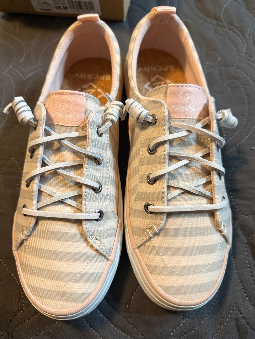 Sperry Light Pink & Gray Striped Women’s Slip-On Sneakers practically new
